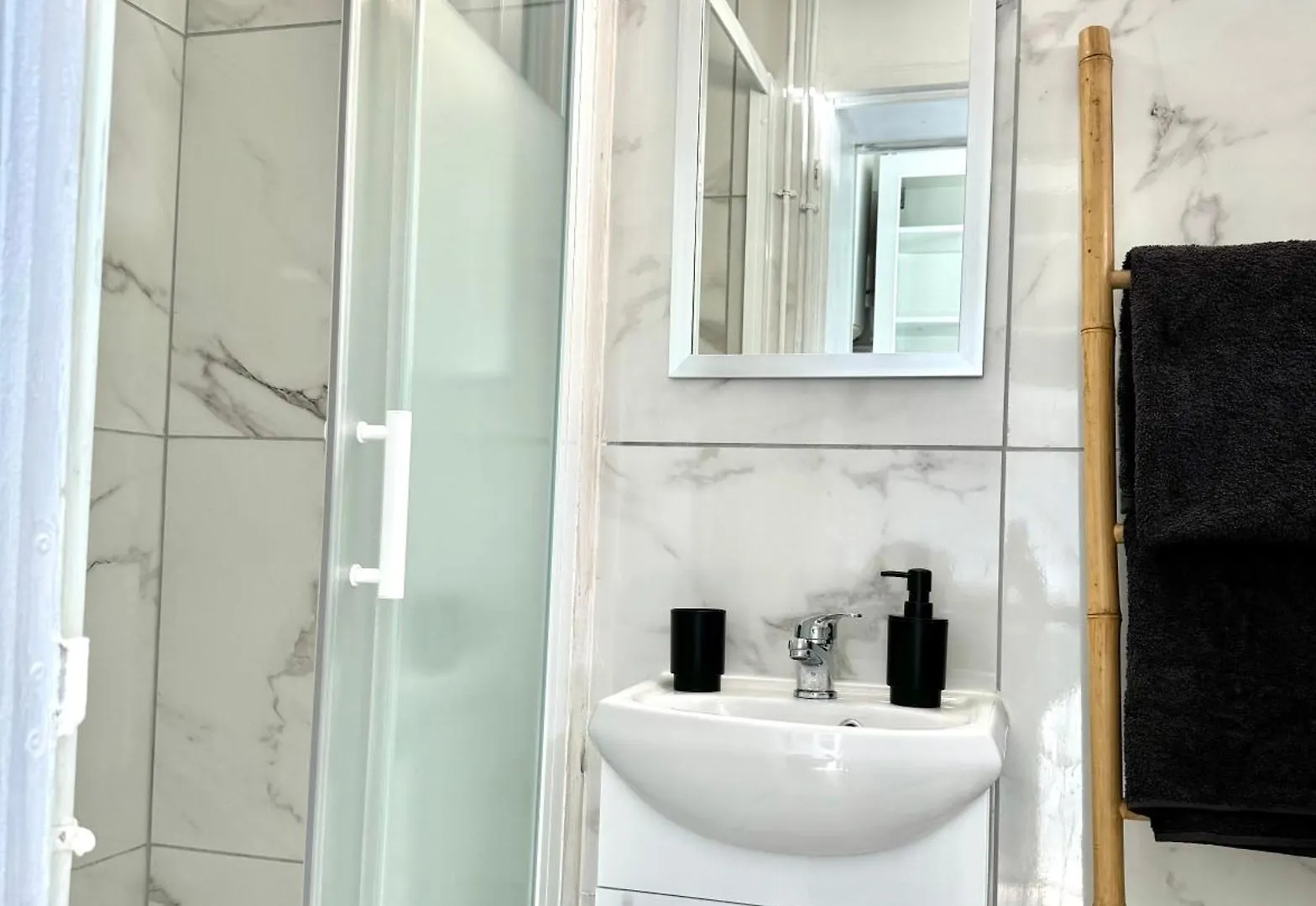 Le Toit De Montmartre Apartment Paris